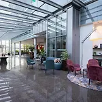 Otel Clarion Airport 4*