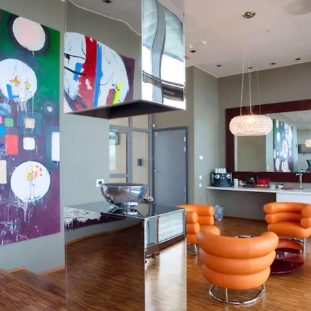 Clarion Airport Hotell