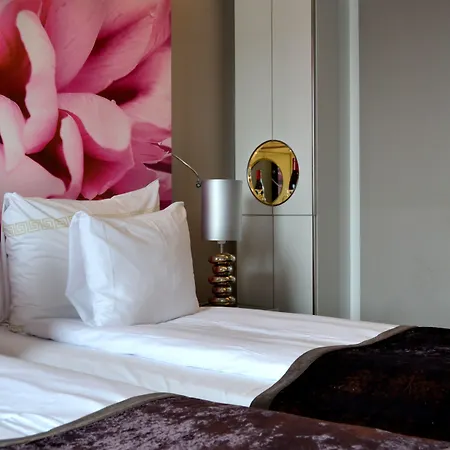 Clarion Airport Hotel