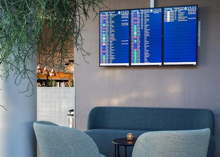 Hotel Clarion Airport 4*