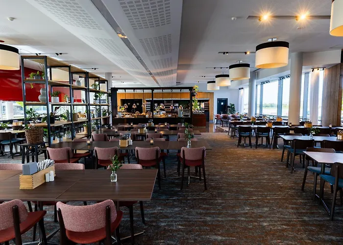 Clarion Airport Hotel