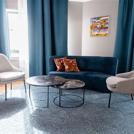 Отель Clarion Airport